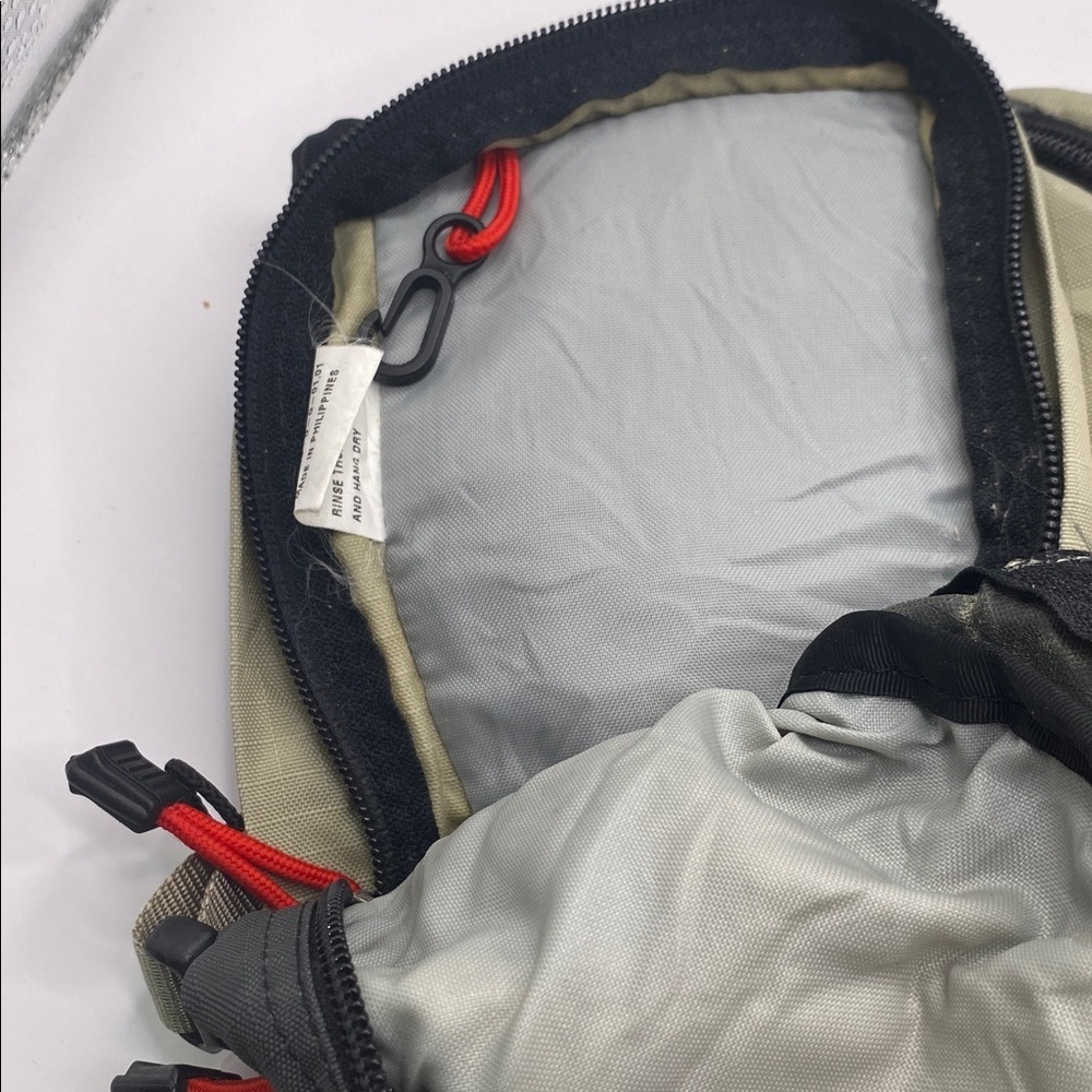 Ultimate Direction Trekker Torso Pack Waist Bag Hiking Padded Fanny Pack Outdoor - Picture 5 of 7